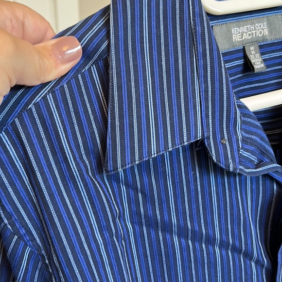 EUC Kenneth Cole Reaction Designer Button Down Shirt - Picture 4 of 5